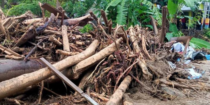 Wisata Hiu Paus Masih Terdampak Longsor Gorontalo